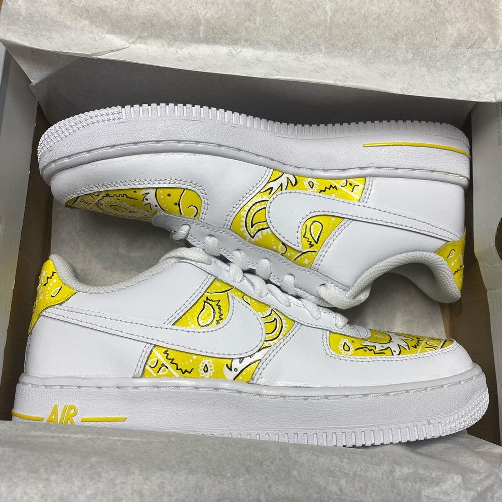 Custom Nike AF1s - Yellow bandana- size 5Y
